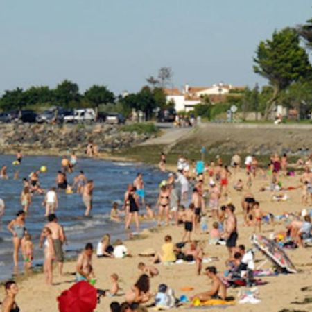 Le Clos Des Flots - La Plage La Flotte Bagian luar foto